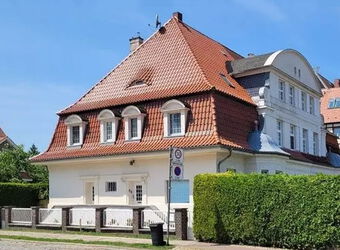 Attraktive Jugendstilvilla mit Doppelgarage, Garten und Terrasse in Perleberg